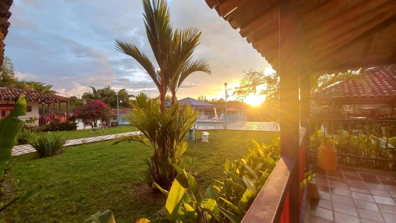 Finca Hotel Villa Del Sol Пуэбло-Тапао Экстерьер фото